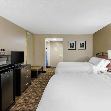 Quality Inn Tyler - Lindale Luaran gambar