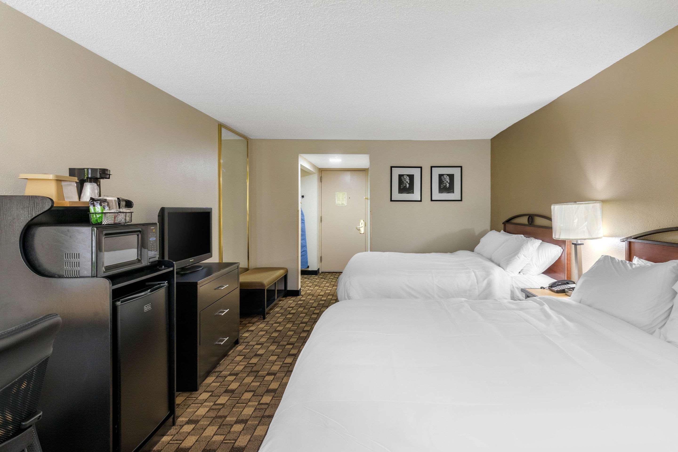 Quality Inn Tyler - Lindale Luaran gambar