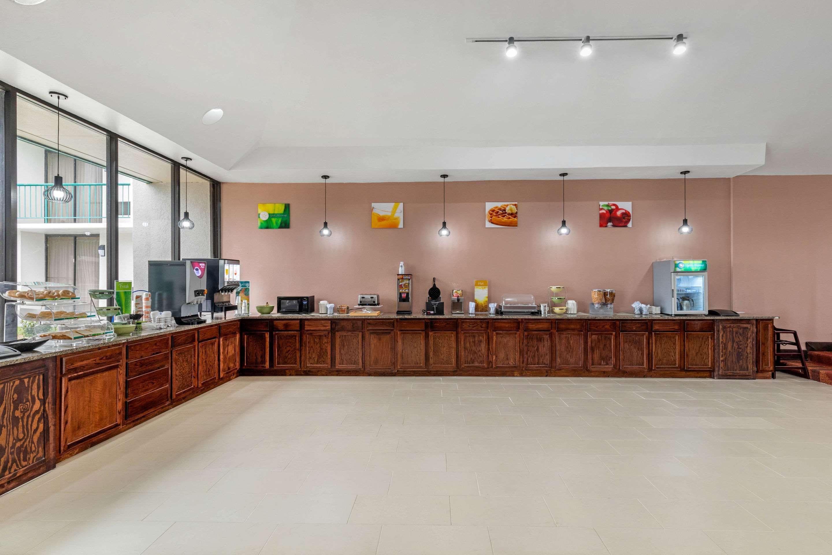 Quality Inn Tyler - Lindale Luaran gambar
