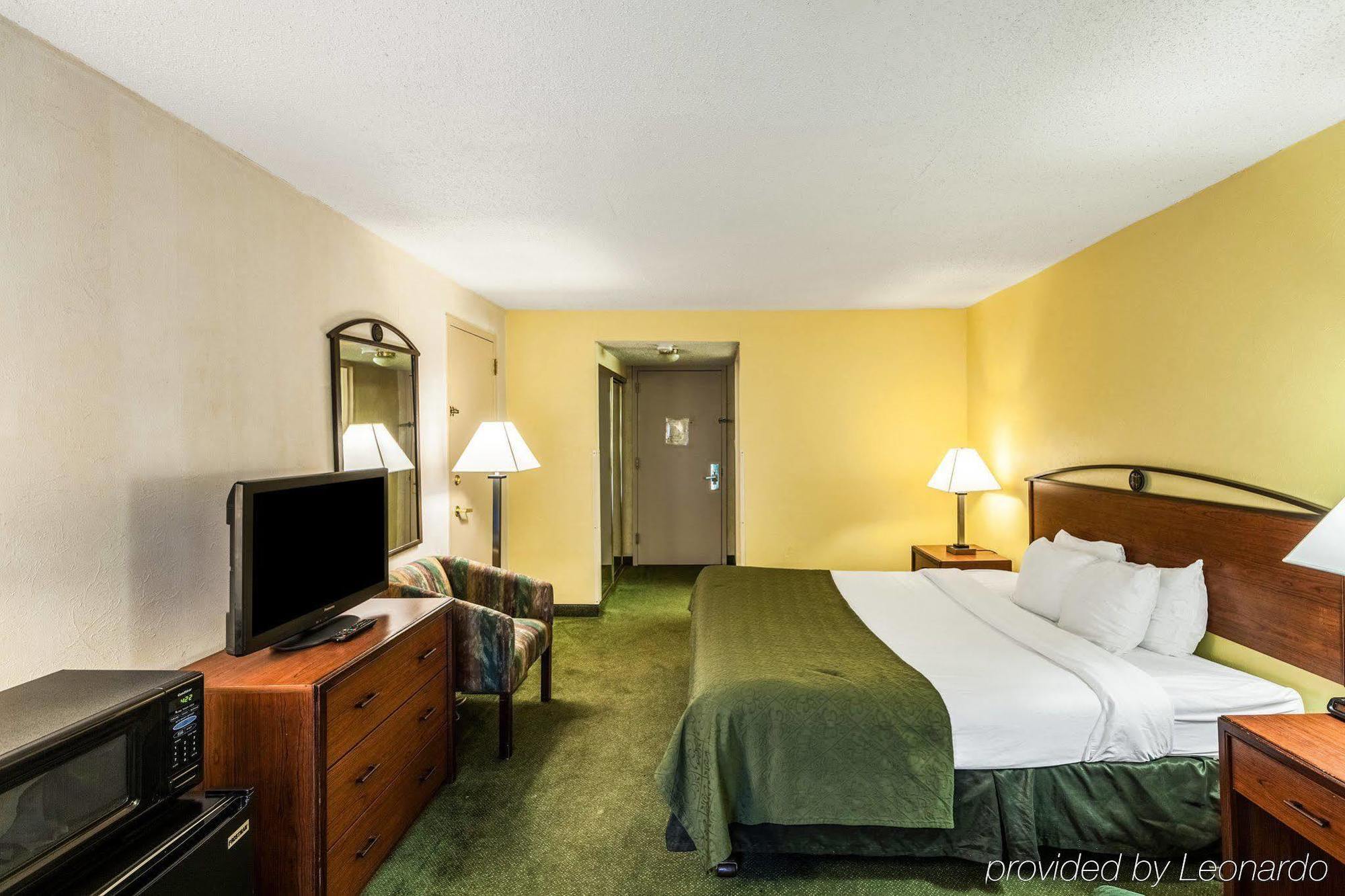Quality Inn Tyler - Lindale Luaran gambar